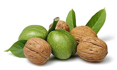 วอลนัทเพื่อกำจัดปรสิตออกจากร่างกาย